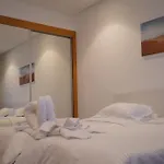 Atlas Horizon Apartment