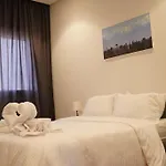 Atlas Horizon Apartment